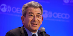 Michel Landel at OCDE Forum (240x120)