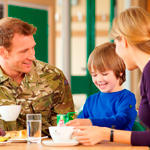 Service family at table